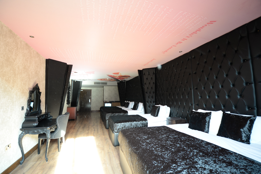 Our Party Pad 20