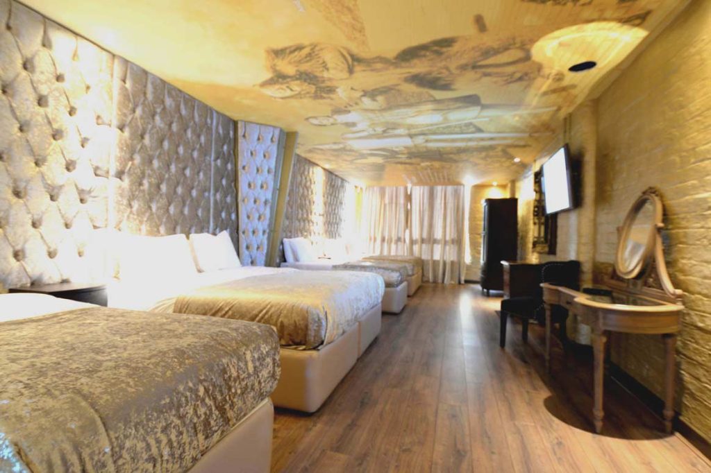 Our Party Pad 30