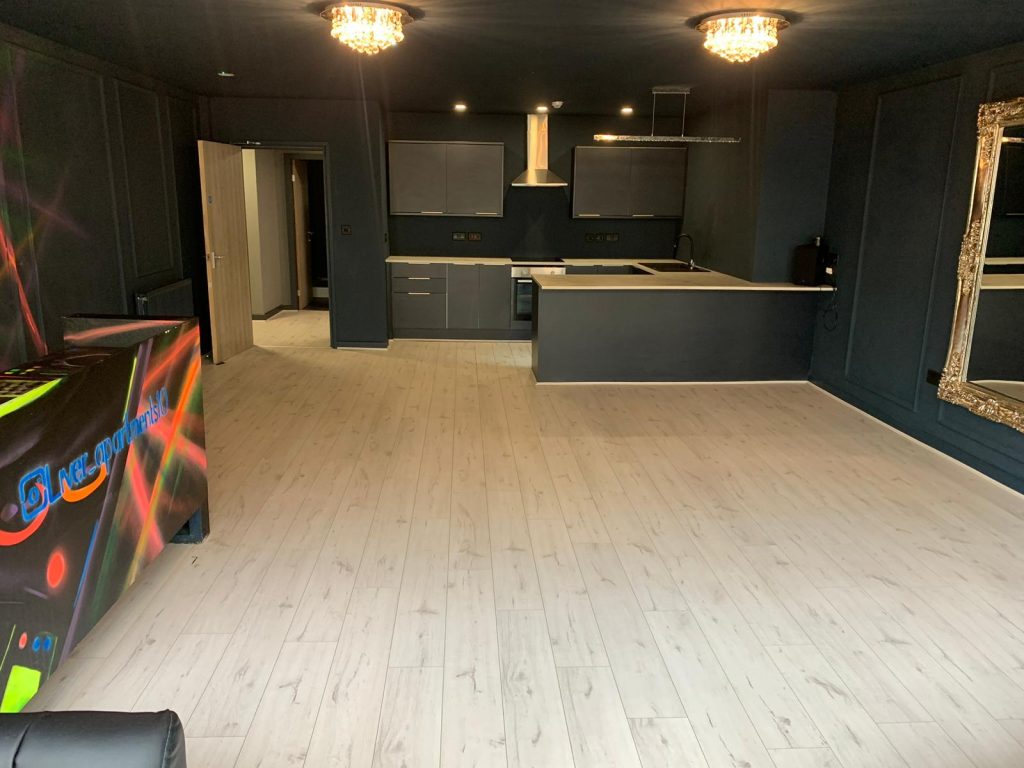 APARTMENT 2 – SLEEPS 20